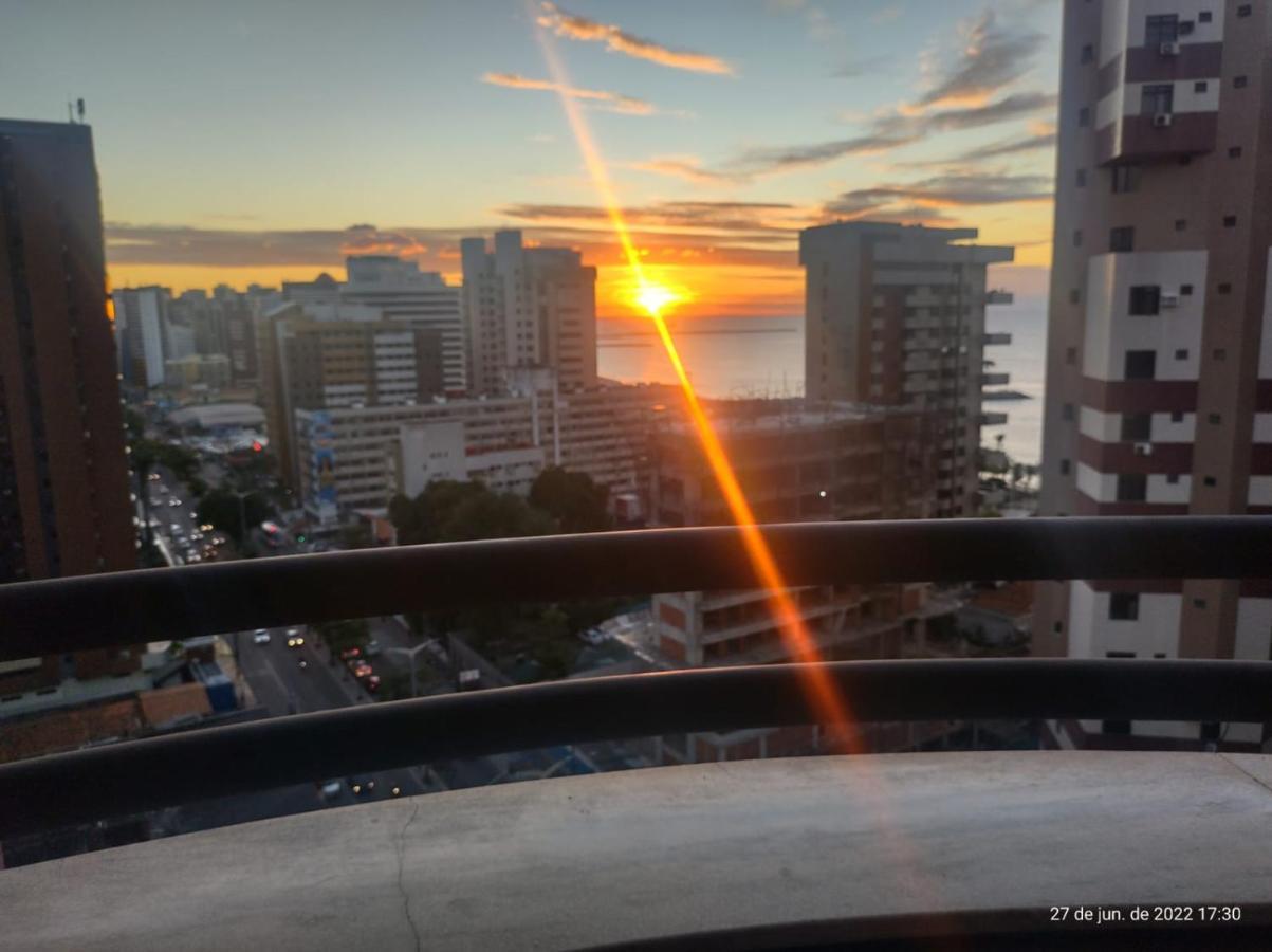 Lindo Flat Proximo A Beira Mar De Meireles Fortaleza Exterior foto